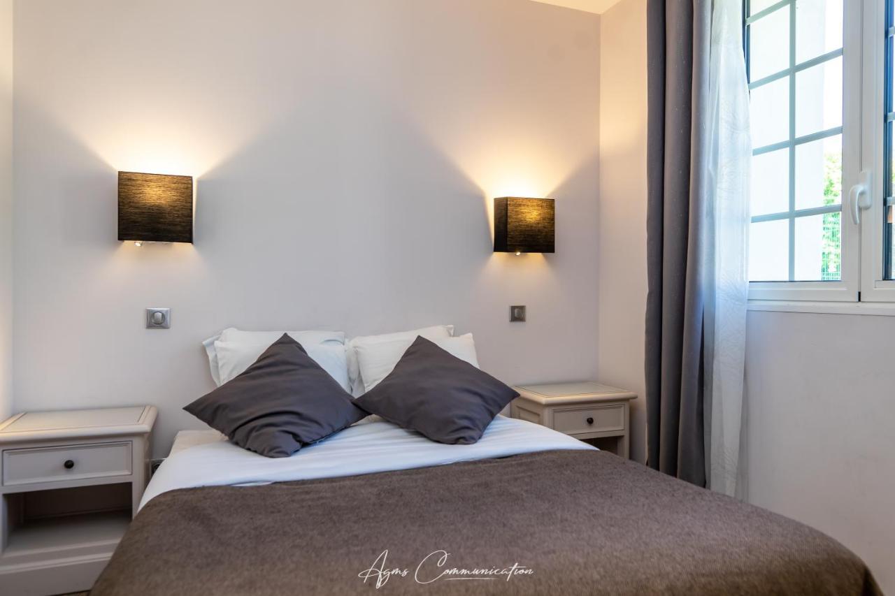 Logis Du Champ De Mars Ξενοδοχείο Puy-Saint-Martin Εξωτερικό φωτογραφία