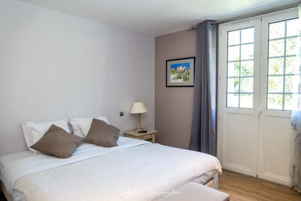 Logis Du Champ De Mars Ξενοδοχείο Puy-Saint-Martin Εξωτερικό φωτογραφία